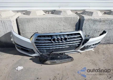 2019 Audi Q7 45 Premium z USA, uszkodzony, nr VIN WA1AHAF73KD046239